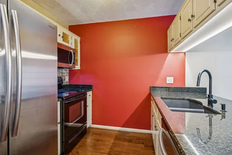 $318,650 | 357 Yorkshire Circle, Nashville, TN 37211