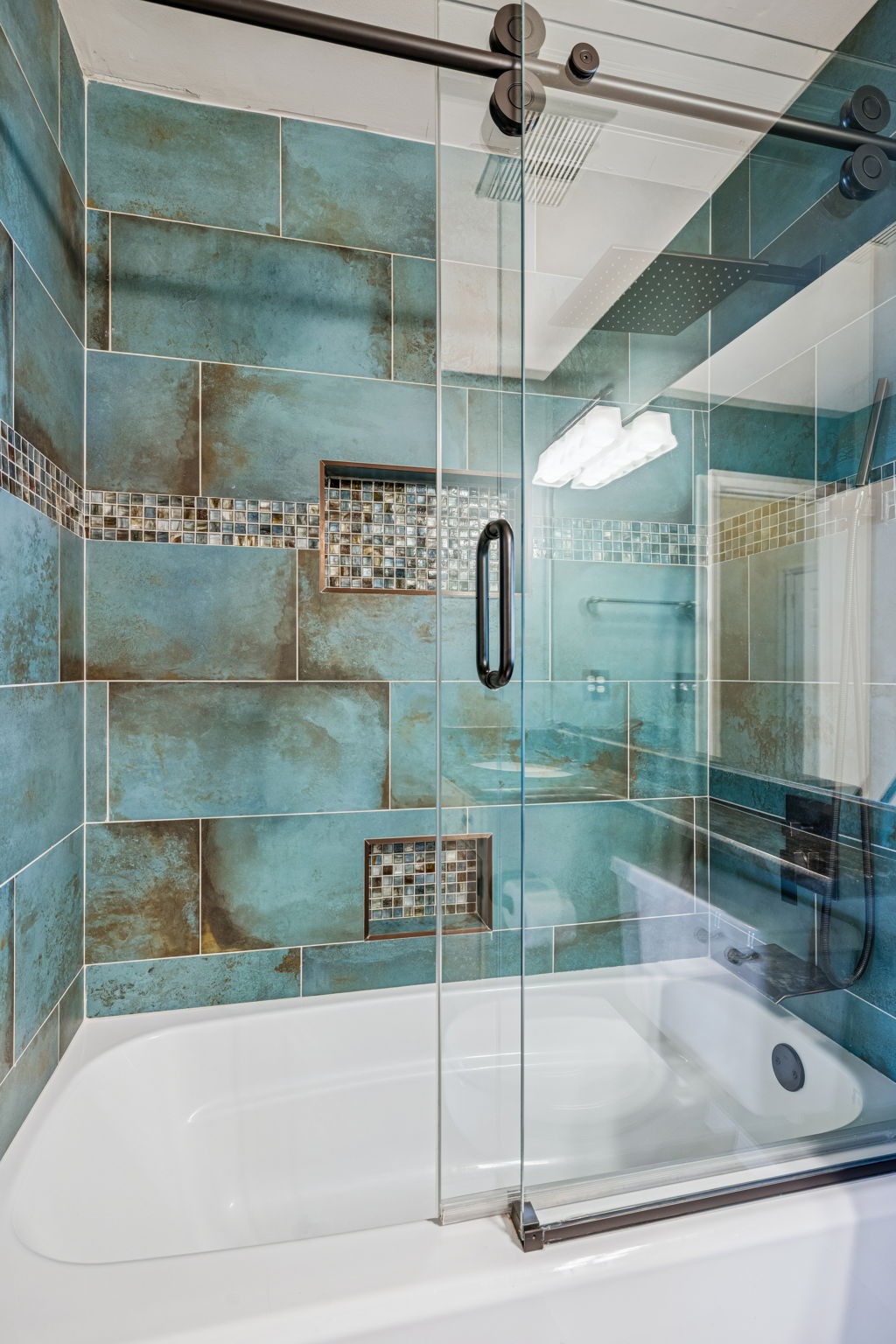 357 Yorkshire Circle Nashville, TN 37211 - Photo 33 of 44 a bathroom with a shower and a sink