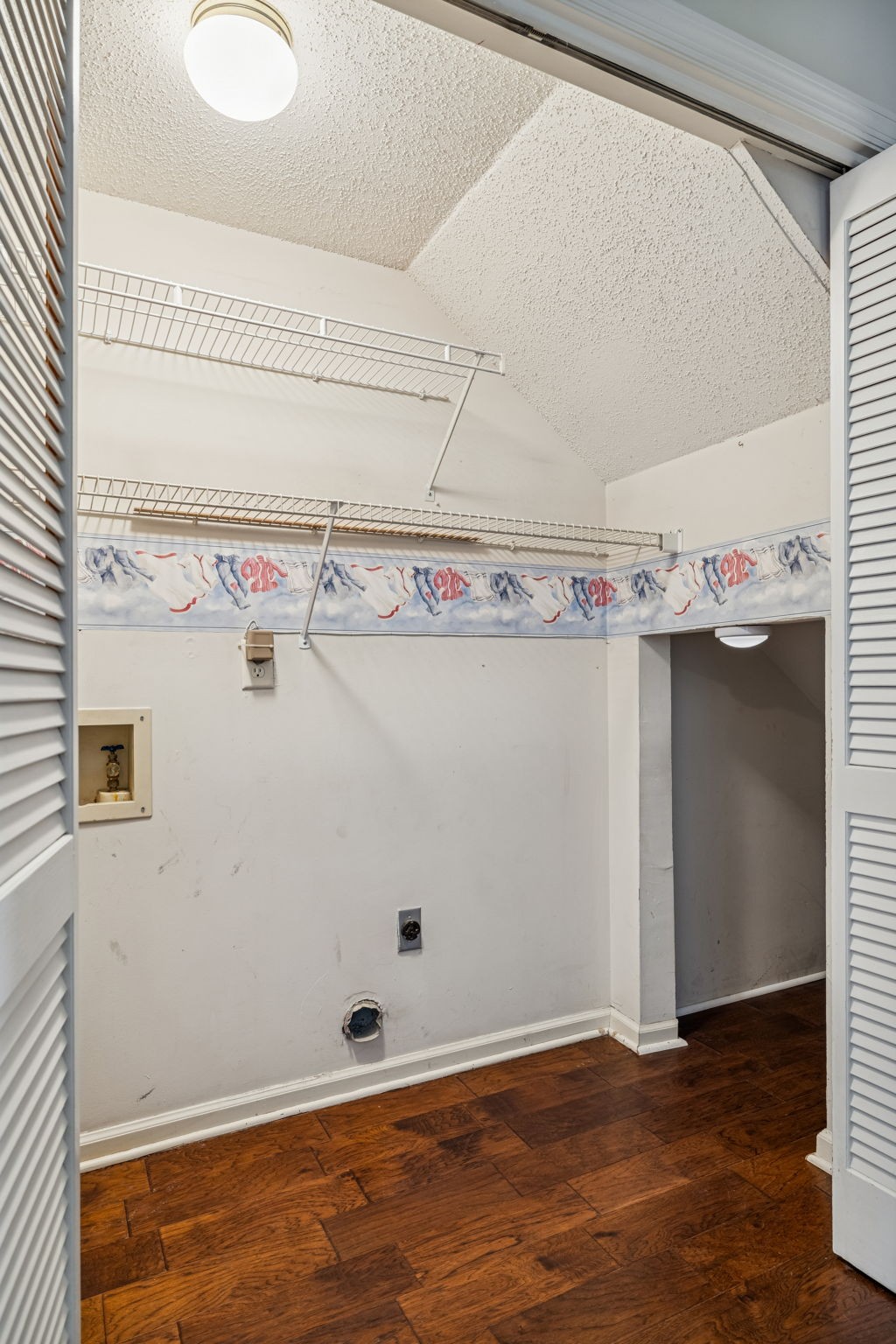 357 Yorkshire Circle Nashville, TN 37211 - Photo 42 of 44 a view of utility room