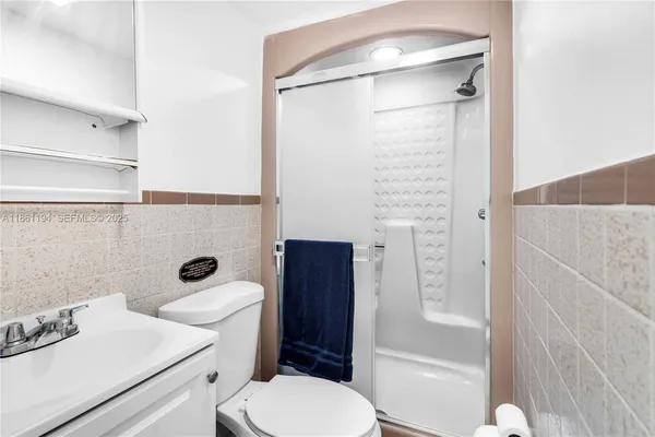 $1,950,000 | 520 Southwest 22nd Road, Miami, FL 33129