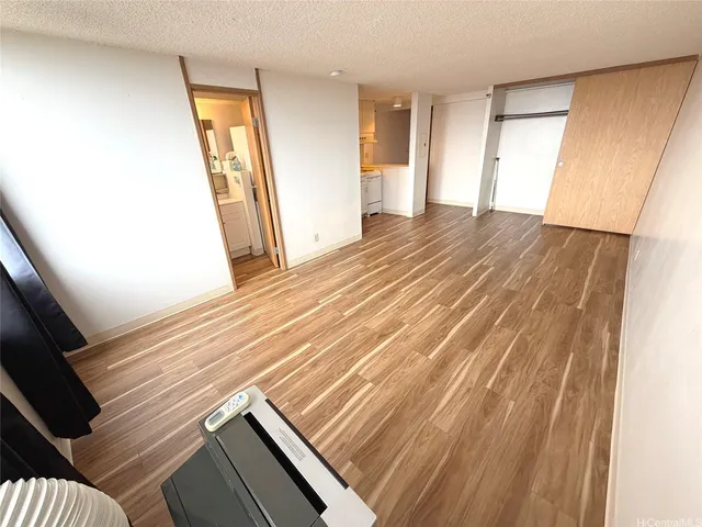 $1,600 | 1060 Kamehameha Highway, Unit 3804B, Pearl City, HI 96782