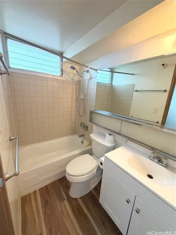 $1,600 | 1060 Kamehameha Highway, Unit 3804B, Pearl City, HI 96782