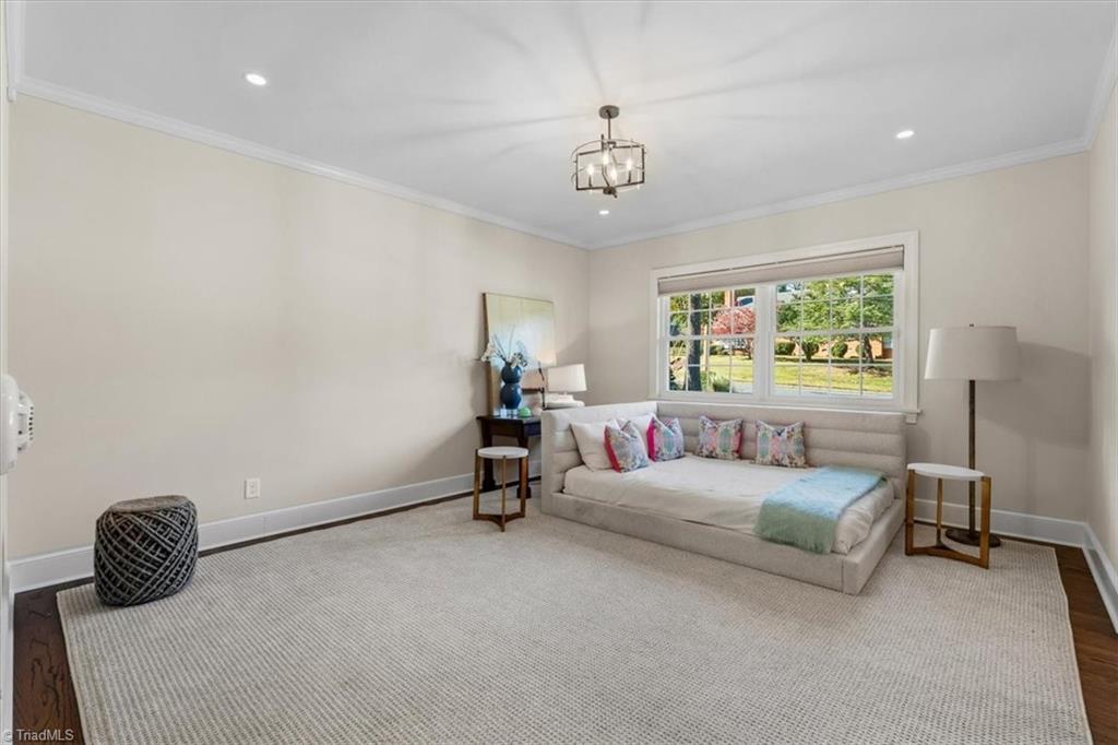 1902 Pembroke Road Greensboro, NC 27408 - Photo 23 of 32