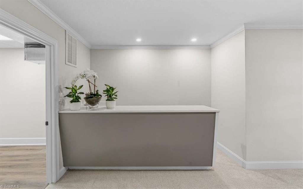 1902 Pembroke Road Greensboro, NC 27408 - Photo 31 of 32