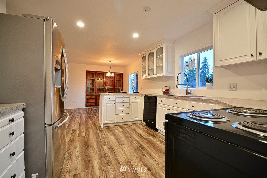 10924 Clark Road Southeast, Unit 8 Yelm, WA 98597 - Photo 17 of 35 Gallery Image 17