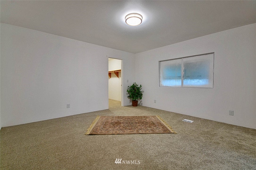 10924 Clark Road Southeast, Unit 8 Yelm, WA 98597 - Photo 18 of 35 Gallery Image 18