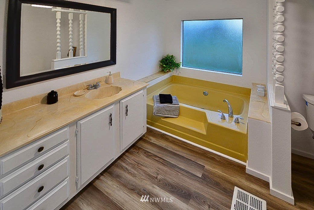 10924 Clark Road Southeast, Unit 8 Yelm, WA 98597 - Photo 21 of 35 Gallery Image 21