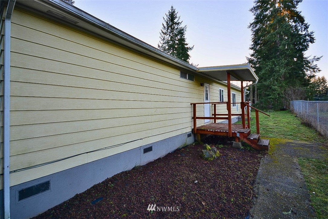 10924 Clark Road Southeast, Unit 8 Yelm, WA 98597 - Photo 30 of 35 Gallery Image 30
