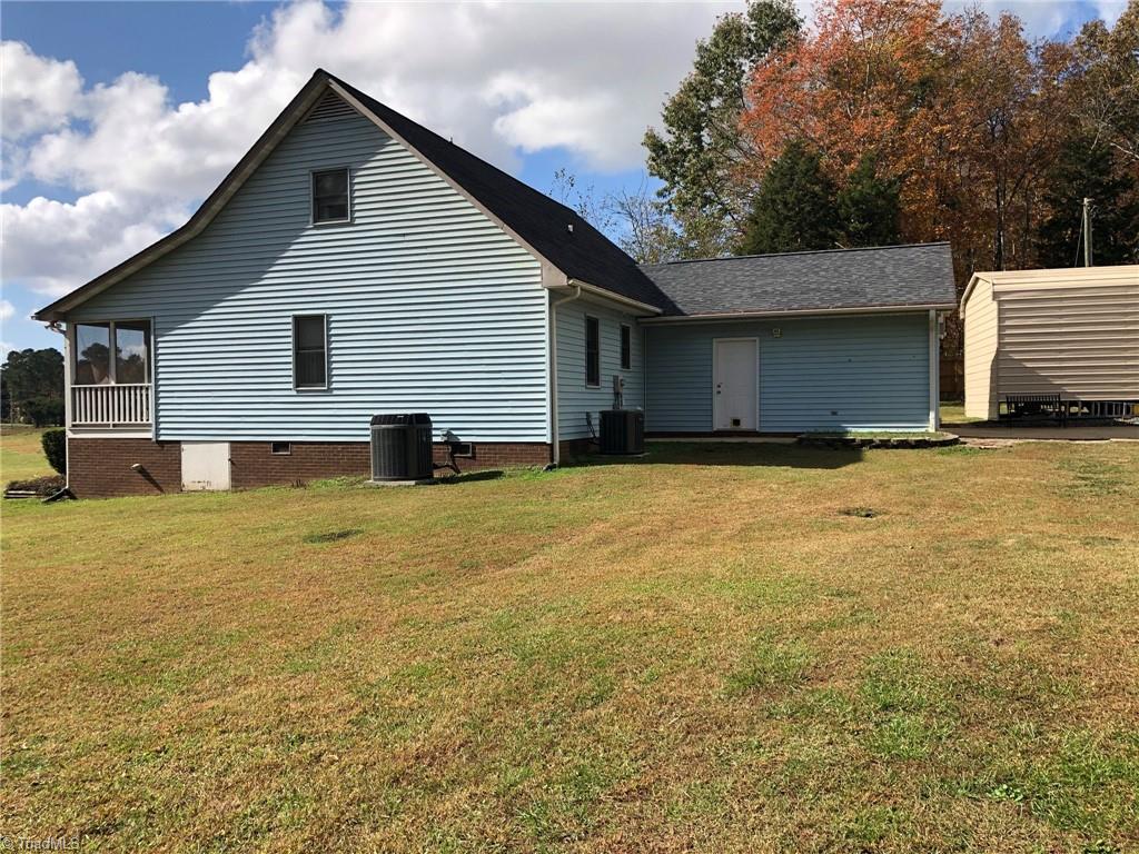 404 Lee Parks Road Lexington, NC 27292 - Photo 11 of 50 Gallery Image 11