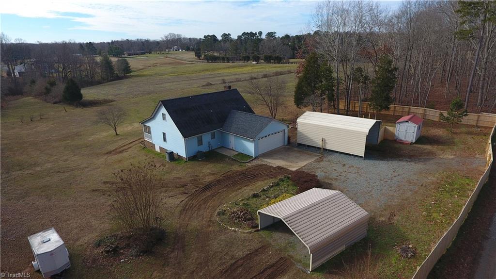 404 Lee Parks Road Lexington, NC 27292 - Photo 44 of 50 Gallery Image 44