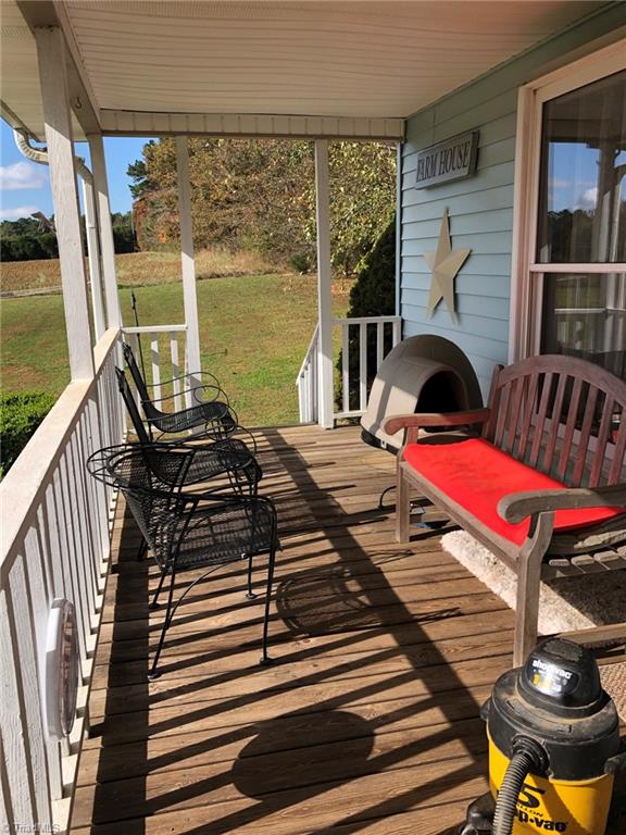 404 Lee Parks Road Lexington, NC 27292 - Photo 9 of 50 Gallery Image 9