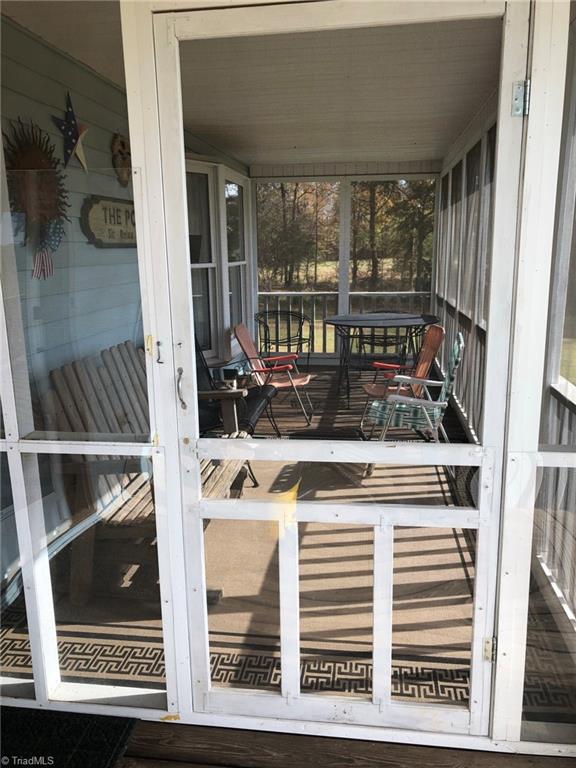 404 Lee Parks Road Lexington, NC 27292 - Photo 10 of 50 Gallery Image 10