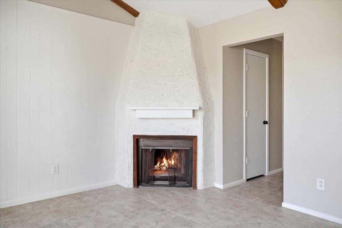 5744 38th Street Lubbock, TX 79407 - Photo 7 of 29 07-nmls-7