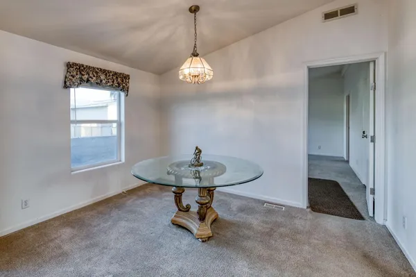 $1,800 | 1941 North Academy Avenue, Sanger, CA 93657