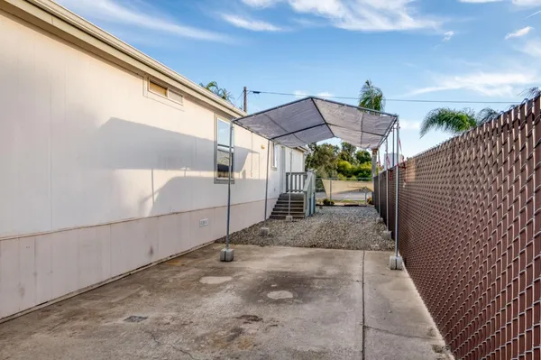 $1,800 | 1941 North Academy Avenue, Sanger, CA 93657