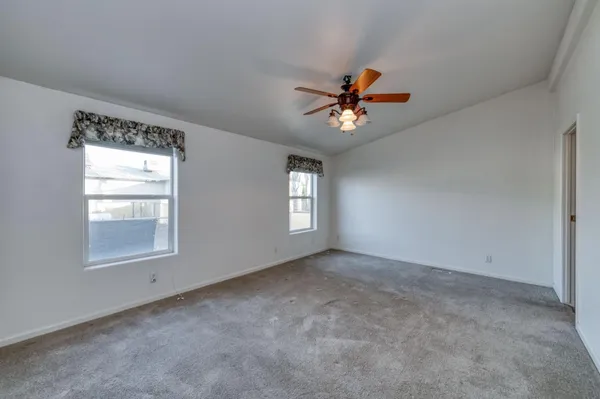 $1,800 | 1941 North Academy Avenue, Sanger, CA 93657