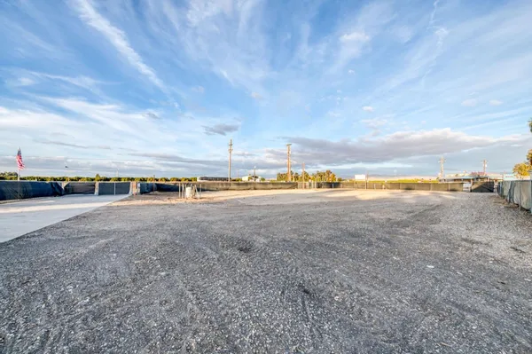 $1,800 | 1941 North Academy Avenue, Sanger, CA 93657