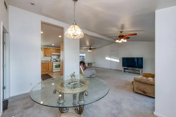 $1,800 | 1941 North Academy Avenue, Sanger, CA 93657