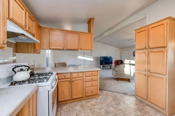 $1,800 | 1941 North Academy Avenue, Sanger, CA 93657