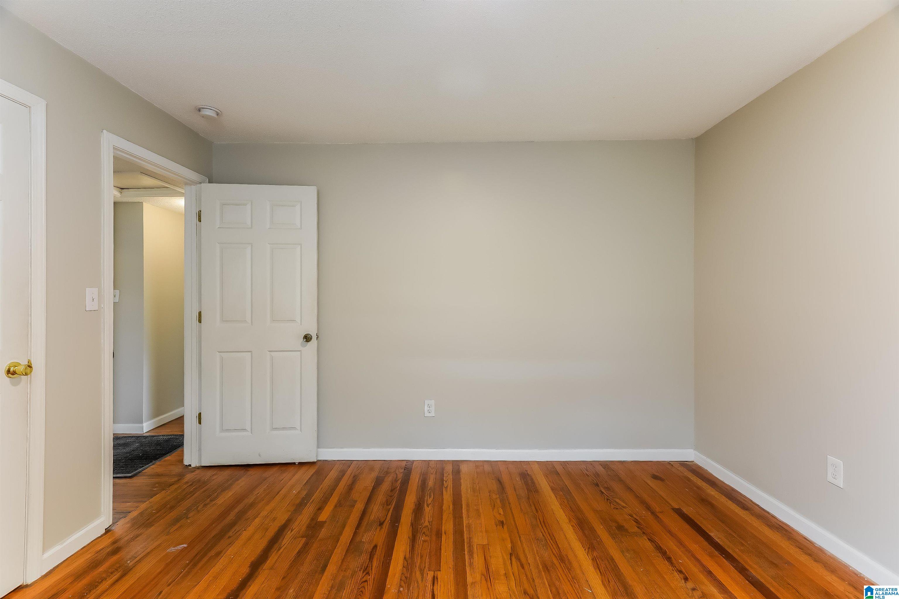 1048 Apple Street Birmingham, AL 35214 - Photo 13 of 19