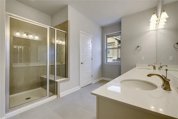 $2,500 | 13800 Lyndhurst Street, Unit 296, Austin, TX 78717