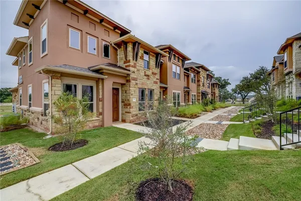 $2,500 | 13800 Lyndhurst Street, Unit 296, Austin, TX 78717