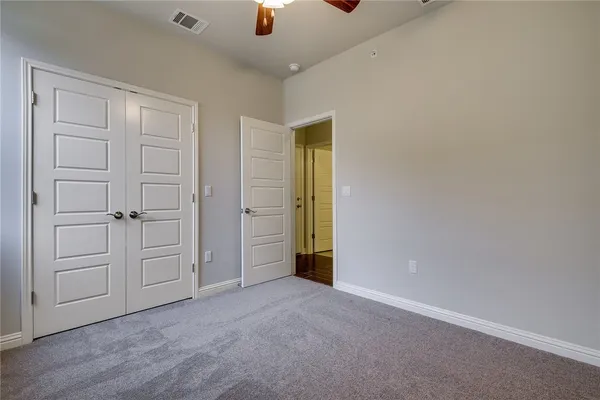 $2,500 | 13800 Lyndhurst Street, Unit 296, Austin, TX 78717