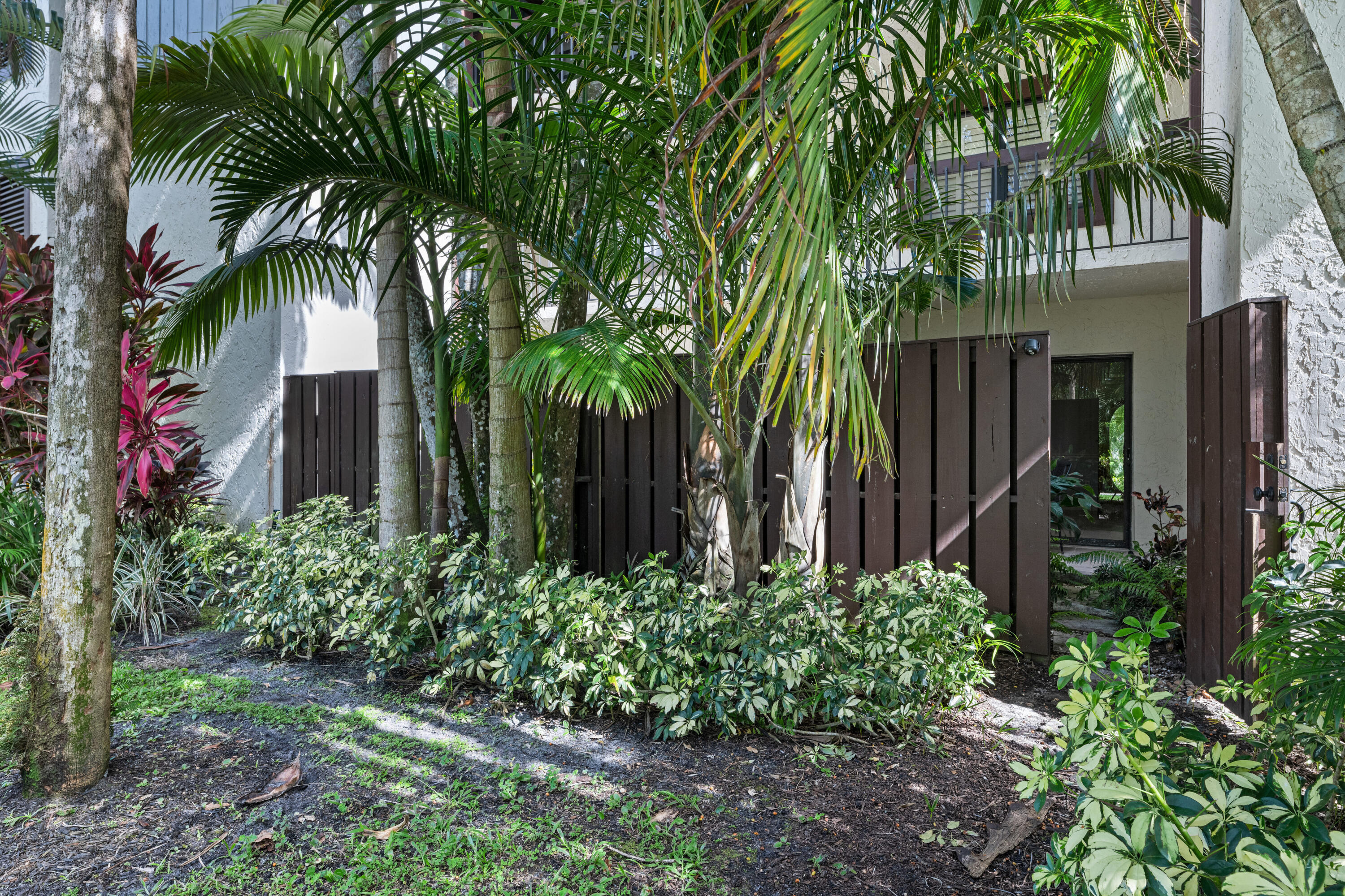 13362 Polo Road West, Unit B102 Wellington, FL 33414 - Photo 23 of 33 13362 Polo Club Rd Unit b102-print-025-0