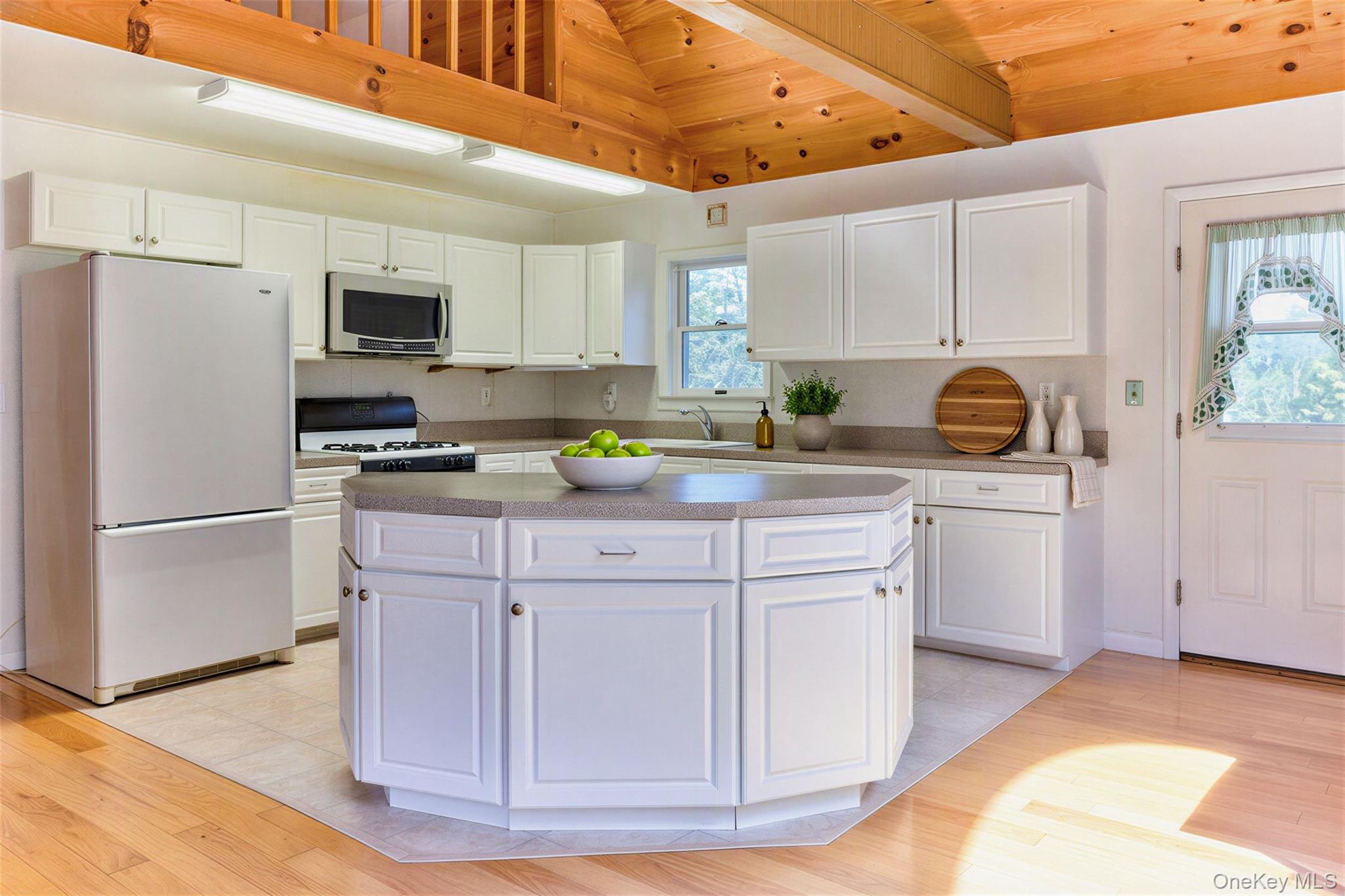10 West Simmon Road Callicoon, NY 12723 - Photo 5 of 25