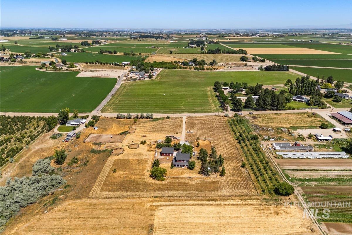 20169 Hoskins Road Caldwell, ID 83607 - Photo 15 of 46
