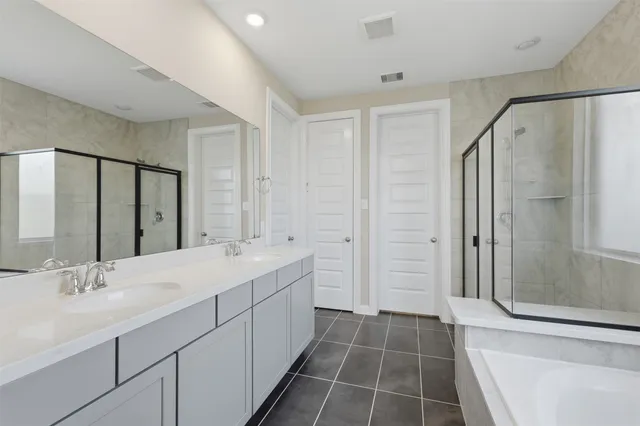 $650,000 | 2207 Silver Canyon Lane, Richmond, TX 77469