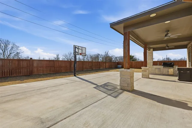 $650,000 | 2207 Silver Canyon Lane, Richmond, TX 77469