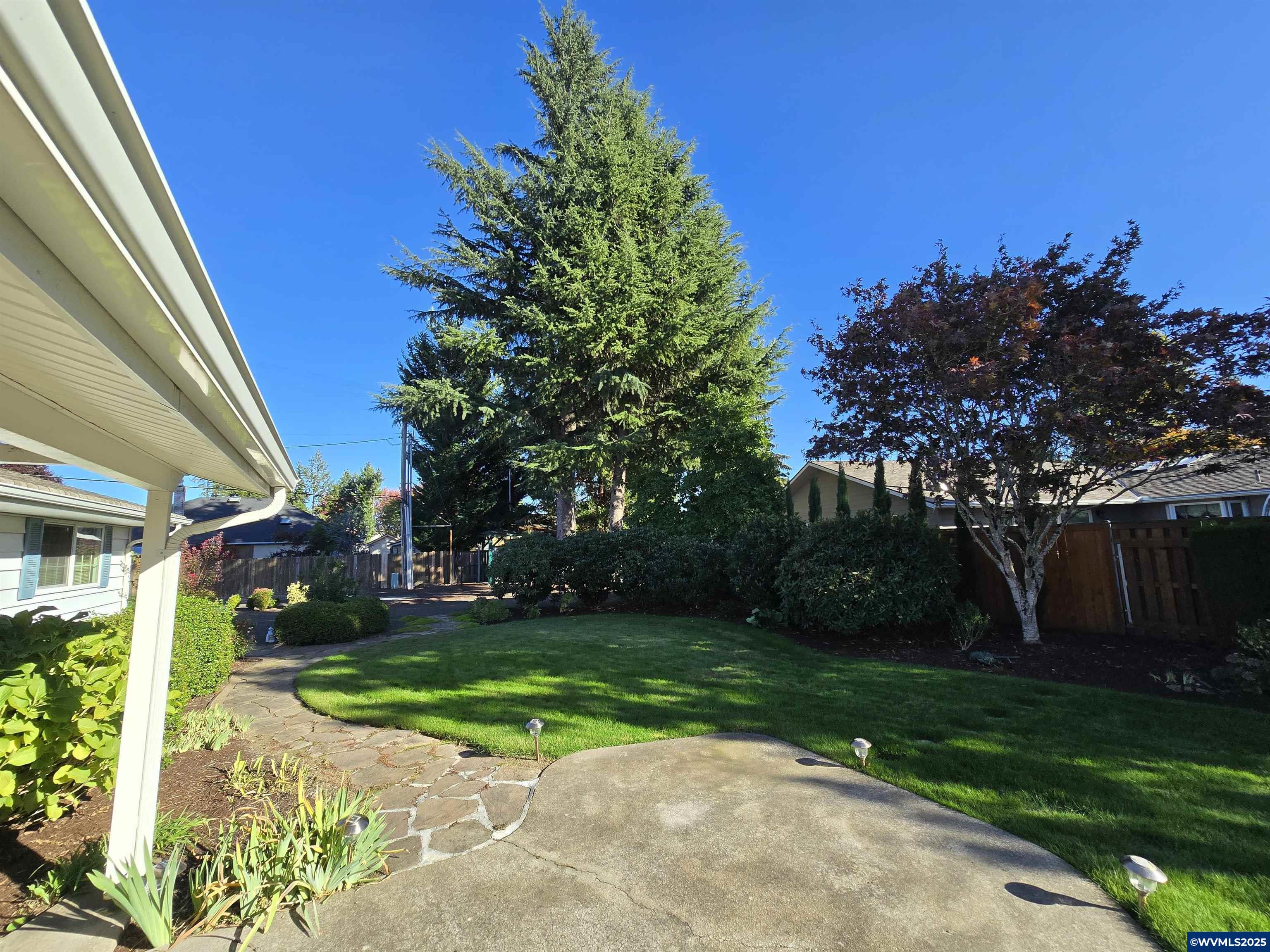 1104 29th Avenue Southwest Albany, OR 97321 - Photo 35 of 49 Gallery Image 35