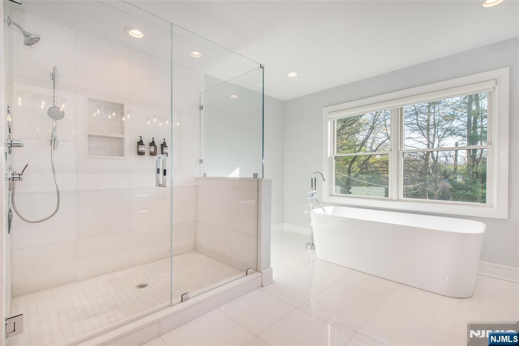 8 Broad Street Demarest, NJ 07627 - Photo 25 of 50