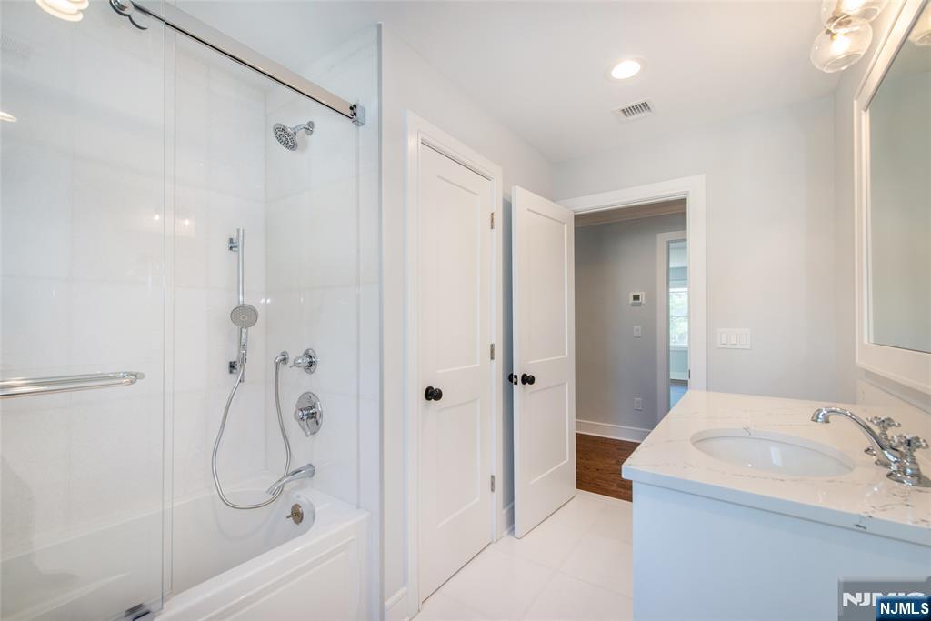 8 Broad Street Demarest, NJ 07627 - Photo 28 of 50