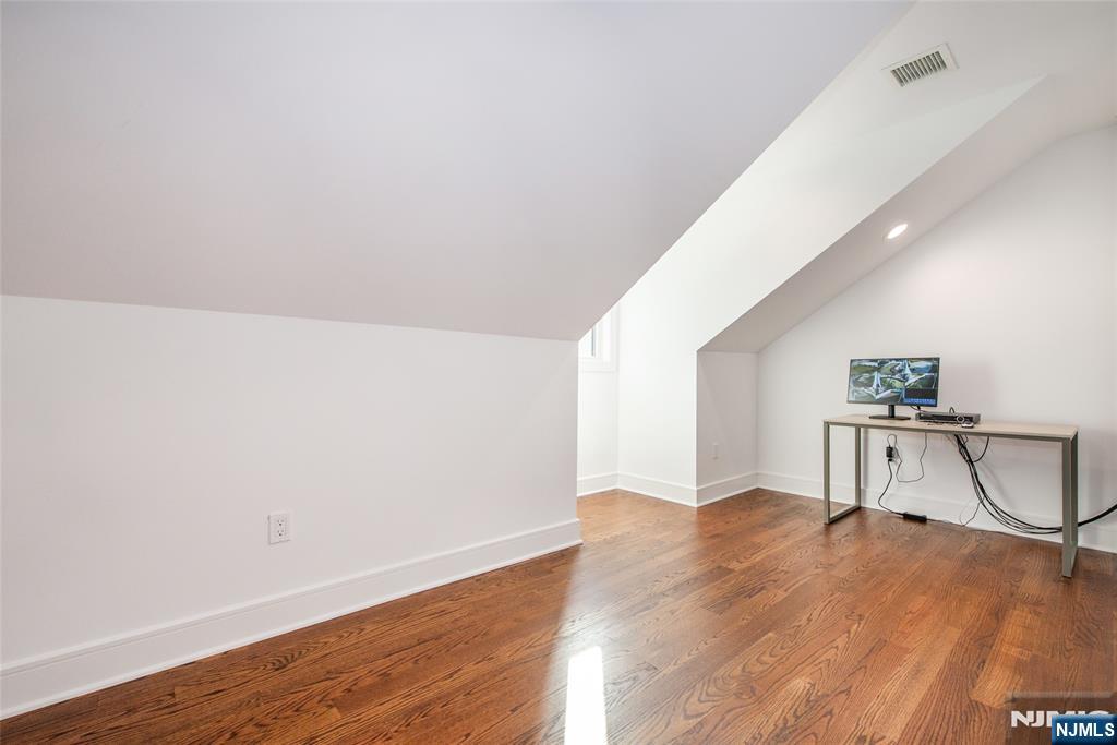 8 Broad Street Demarest, NJ 07627 - Photo 33 of 50