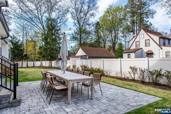 $2,999,000 | 8 Broad Street, Demarest, NJ 07627