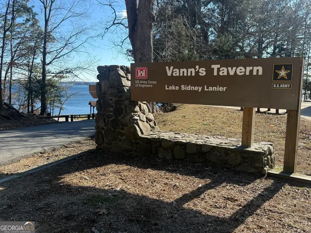 $715,000 | 9240 Hollywood Drive, Gainesville, GA 30506