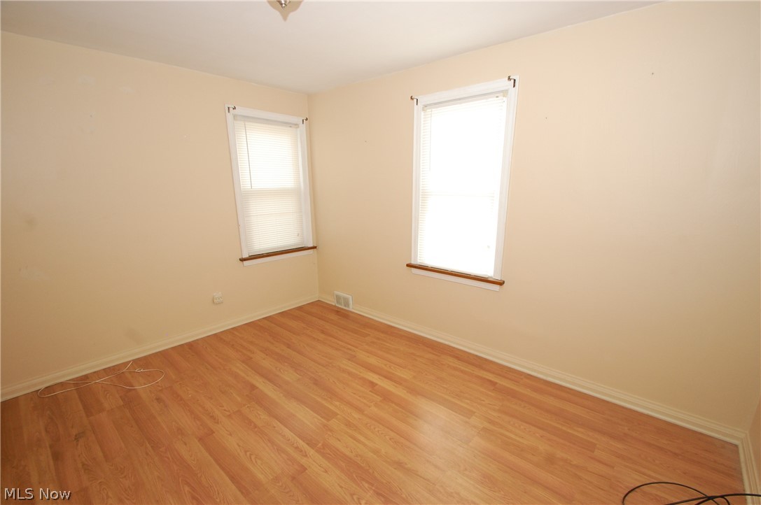122 Shields Road Youngstown, OH 44512 - Photo 7 of 18 Gallery Image 7