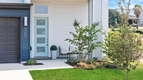 $629,900 | 5505 Toscana Avenue, Austin, TX 78724