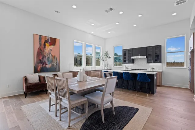 $649,900 | 5505 Toscana Avenue, Austin, TX 78724