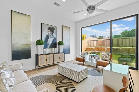 $629,900 | 5505 Toscana Avenue, Austin, TX 78724