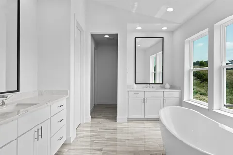 $629,900 | 5505 Toscana Avenue, Austin, TX 78724