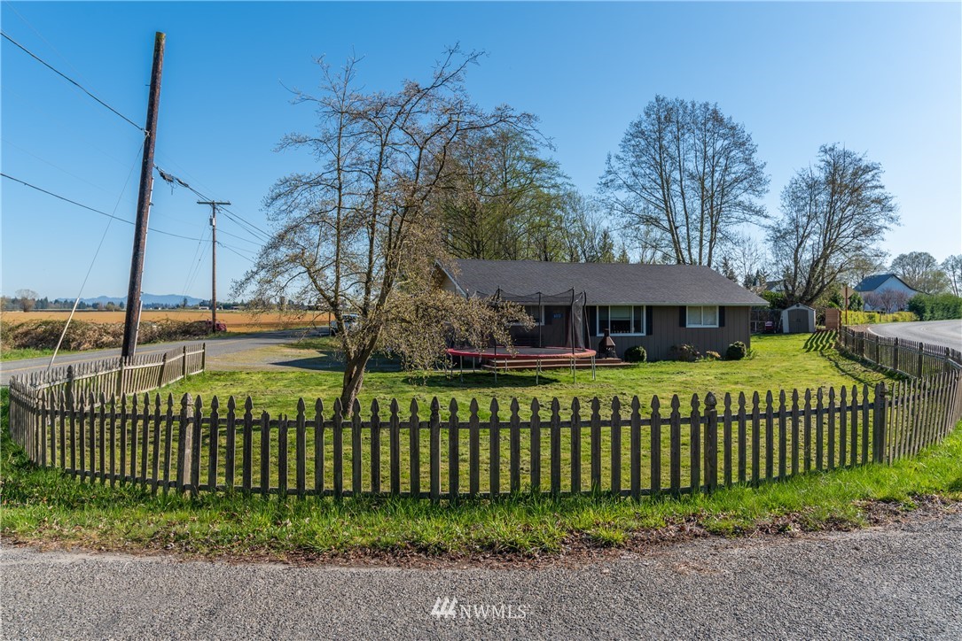 6010 Worline Road Bow, WA 98232 - Photo 2 of 22 Gallery Image 2