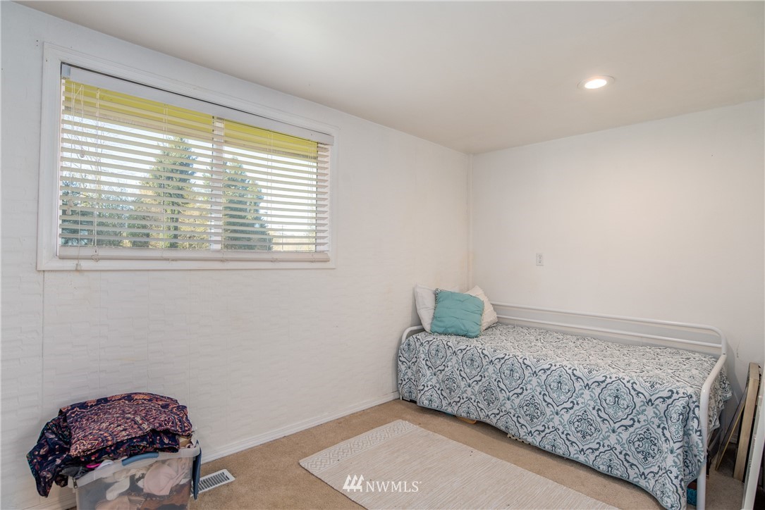 6010 Worline Road Bow, WA 98232 - Photo 11 of 22 Gallery Image 11