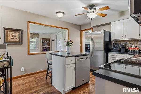 $235,000 | 2118 West Lawrence Avenue, Springfield, IL 62704