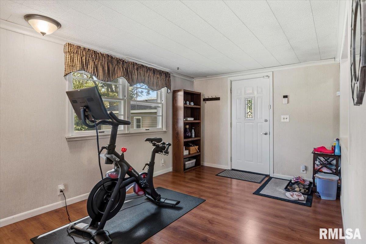 2118 West Lawrence Avenue Springfield, IL 62704 - Photo 14 of 34