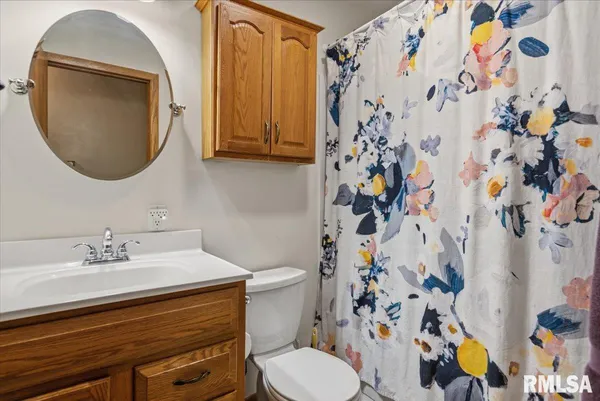 $235,000 | 2118 West Lawrence Avenue, Springfield, IL 62704