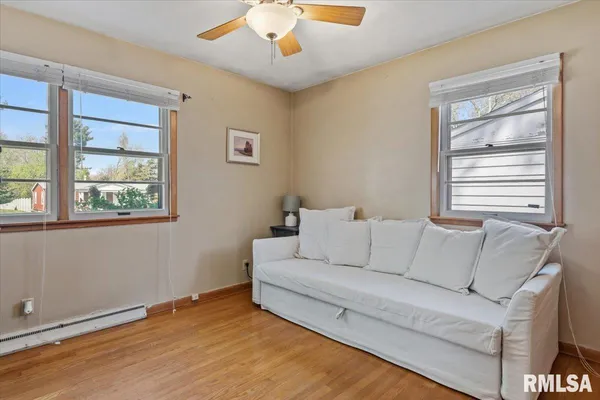 $235,000 | 2118 West Lawrence Avenue, Springfield, IL 62704