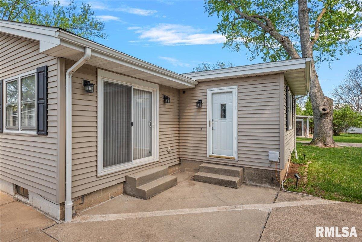 2118 West Lawrence Avenue Springfield, IL 62704 - Photo 33 of 34